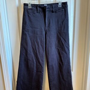 Oat brand wide leg crops, size 28